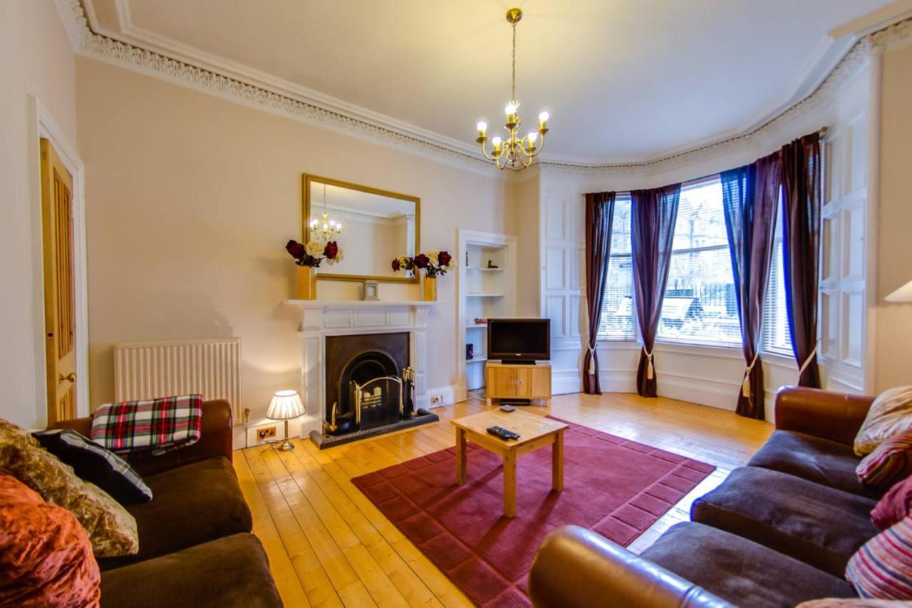 Joivy Spacious Apartment Next To The Meadows Edimburgo Esterno foto