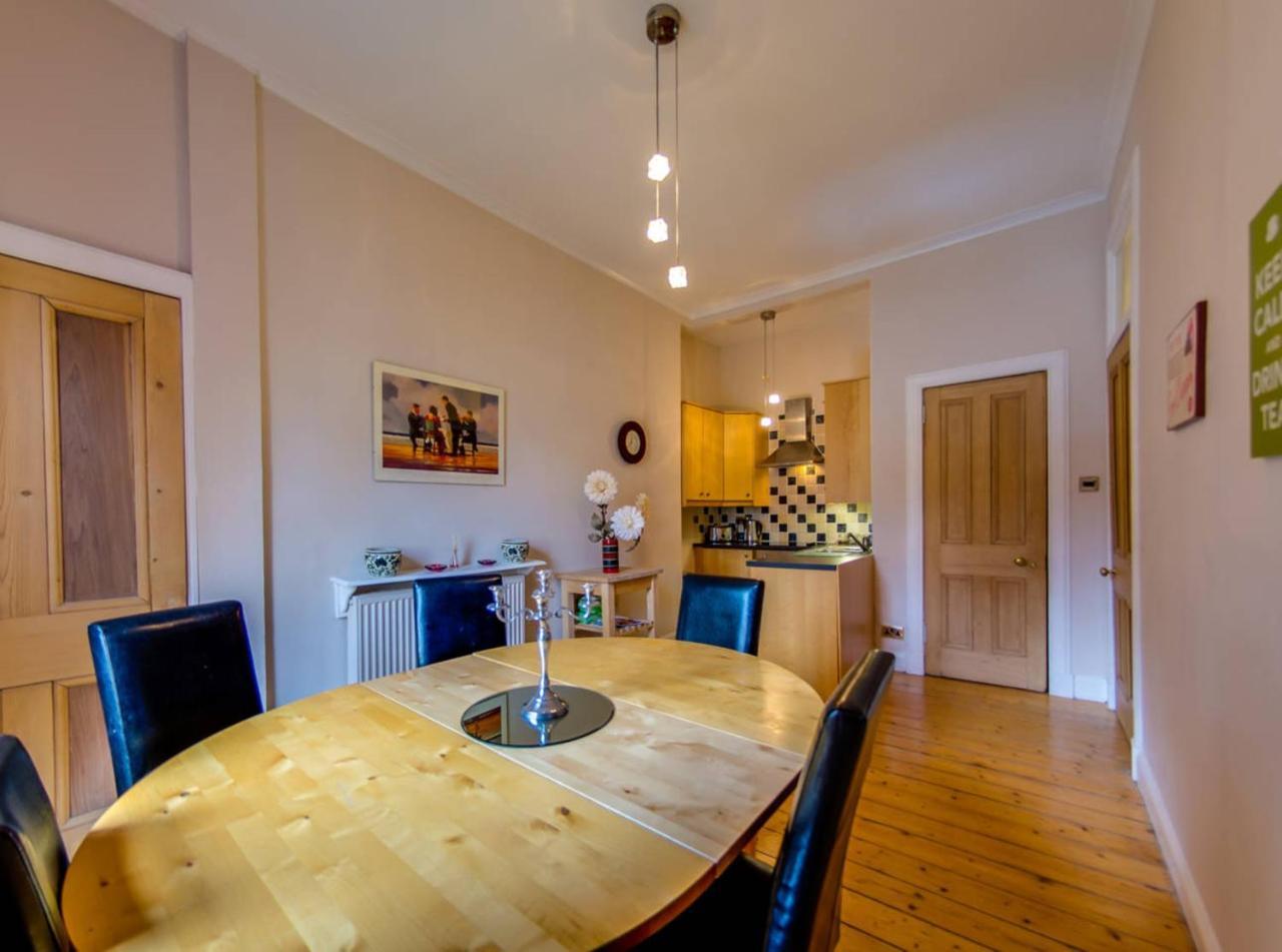 Joivy Spacious Apartment Next To The Meadows Edimburgo Esterno foto